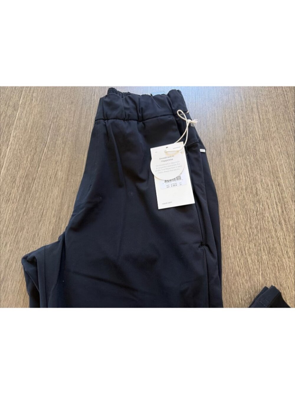 NWT Women’s Vuori Miles Ankle Pant Color Black, Size XS New - Picture 2 of 7